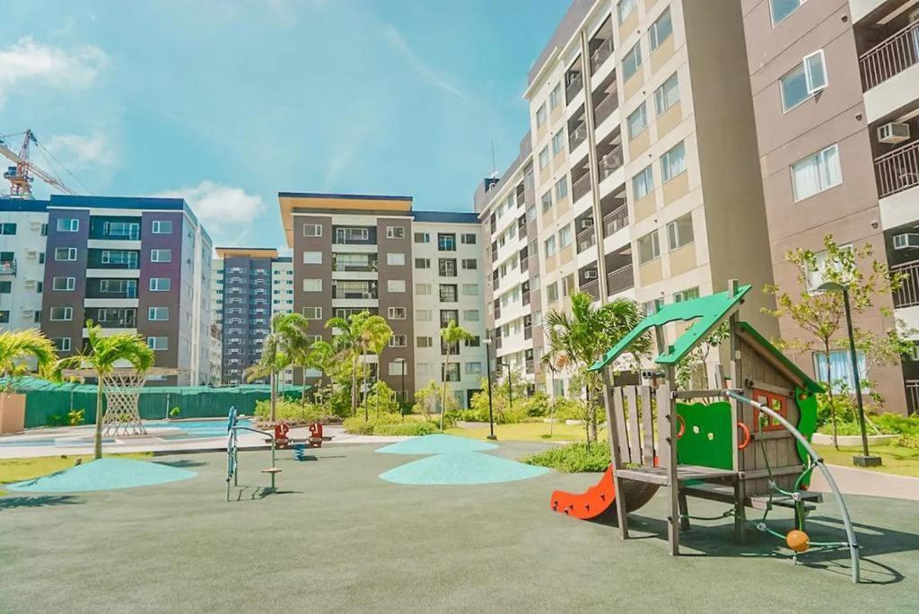 Avida Atria T2-F ,5Mins To Festive Walk And 4 Mins To Iloilo Convention Center Aparthotel Ngoại thất bức ảnh